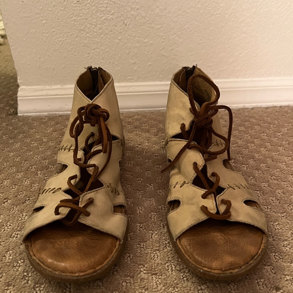 Born Sandals